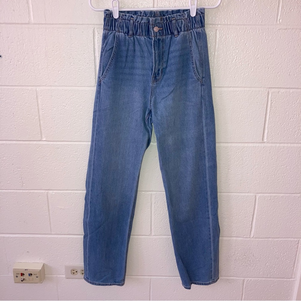 NWOT AE Mom Jeans
